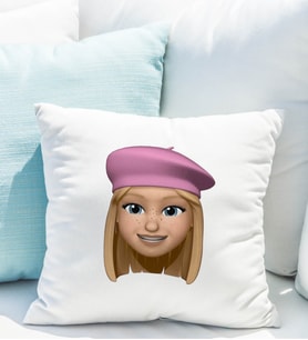 Emoji Kız Stiker Yastığı