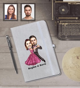 Kişiye Özel Sevgili Karikatürlü Gri Defter Kalem Hediye Seti  Model 11