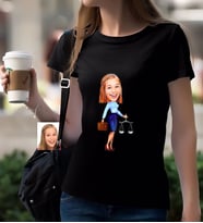 BK Gift Kişiye Özel Bayan Avukat Karikatürlü Siyah T-Shirt-3