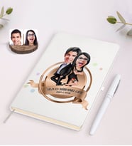 BK Gift Kişiye Özel Yılın En Mükemmel Çifti Karikatürlü Beyaz Defter ve Kalem Hediye Seti-6