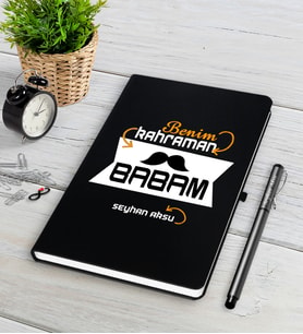 BK Gift Kişiye Özel Kahraman Babam Siyah Defter Kalem Seti
