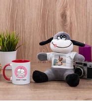 Aşık Çiftlere Özel Kırmızı Kupa Bardak ve Peluş Eşek