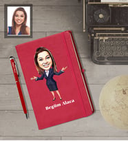 Kişiye Özel Patron Karikatürlü  Kırmızı Defter Kalem Hediye Seti Bayan-3
