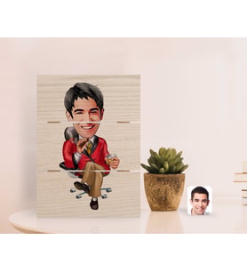 BK Gift Kişiye Özel Erkek Patron Karikatürlü Otantik Masaüstü Ahşap Palet Çerçeve-2 (Beyaz)