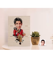 BK Gift Kişiye Özel Erkek Patron Karikatürlü Otantik Masaüstü Ahşap Palet Çerçeve-2 (Beyaz)