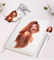 BK Gift Kişiye Özel Kadın Animasyon Karikatürlü Beyaz Defter Kalem Ve Anahtarlık Hediye Seti-9 (Model 1)