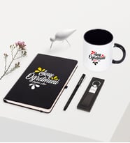 BK Gift Kişiye Özel Sınıf Öğretmeni Temalı Siyah Defter Kalem Anahtarlık Kupa Seti - 1