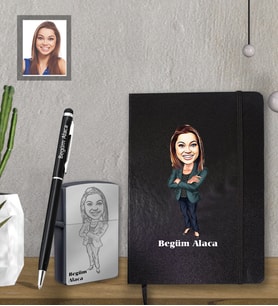 Kişiye Özel Öğretmen Karikatürlü  Siyah Defter Kalem Çakmak Hediye Seti  Bayan-16 (Model 1)