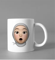 Emoji Kız Tesettürlü Stiker Kupası
