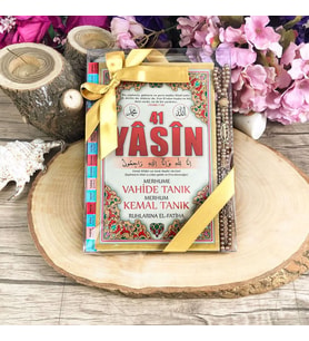 Fihristli Yasin Kitabı 30 Adet, İnci Tesbih, Asetat Kutulu (25×18) İsim Baskılı Mevlid Seti (Model 1)