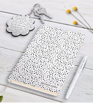 BK Gift Kişiye Özel İsimli Beyaz Defter Kalem Ve Anahtarlık Hediye Seti-28 (Model 1)
