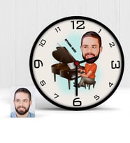 BK Gift Kişiye Özel Piyanist Karikatür Ahşap Duvar Saati  1