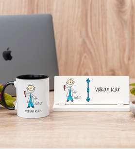 Erkek Diş Hekimi Karikatürü Siyah Kupa Bardak Ve Masa İsimliği Hediye Seti