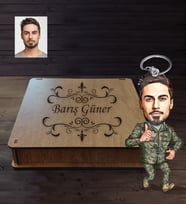 Kişiye Özel Asker Karikatürlü Ahşap Anahtarlık Kutulu Bay-4