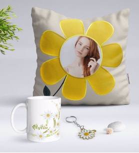 BK Gift Kişiye Özel Fotoğraflı Papatya Yastık Kupa ve Gold Papatya Anahtarlık-1 (Model 1)