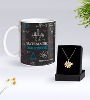 BK Gift Kişiye Özel Matematik Öğretmeni Kupa Ve Papatya Kolye Hediye Seti-11 (Model 1)