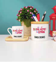 Sosyal Hizmet Uzmanı Ahşap Altlıklı Türk Kahvesi Fincanı ve Kalemlik Seti