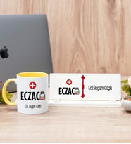 Eczacı Sarı Kupa Bardak Ve Masa İsimliği Hediye Seti