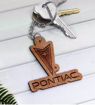 Pontiac Logolu Ahşap Anahtarlık-1 (Beyaz)