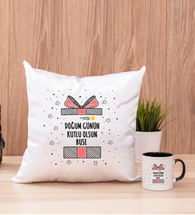Doğum Günü Hediyesi Kare Yastık ve Siyah Kupa Bardak