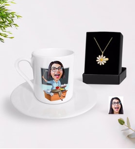 BK Gift Kişiye Özel Bayan Öğretmen Karikatürlü Türk Kahvesi Fincanı ve İsimli Papatya Kolye Hediye Seti-2 (Model 1)