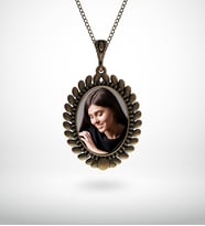 BK Gift Kişiye Özel Fotoğraflı Antik Bakır Kolye Model 1