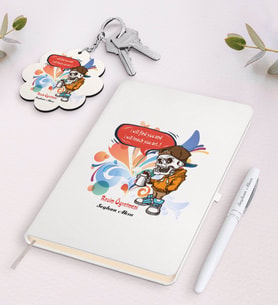 BK Gift Kişiye Özel Resim Öğretmeni Beyaz Defter Kalem ve Anahtarlık Hediye Seti-1 (Model 1)