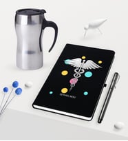 BK Gift Kişiye Özel Tıp Sembolü Temalı Siyah Defter Kalem ve Termos Mug Seti (Model 1)
