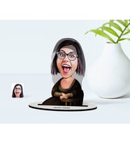 BK Gift Kişiye Özel Mona Lisa Karikatürlü Ahşap Biblo Model-1 (Beyaz)
