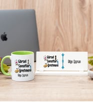 Görsel Sanatlar Öğretmeni Yeşil Kupa Bardak Ve Masa İsimliği Hediye Seti