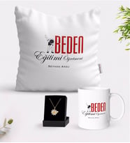 BK Gift Kişiye Özel Beden Eğitimi Öğretmeni Beyaz Kupa Yastık ve İsimli Papatya Kolye Hediye Seti (Model 1)