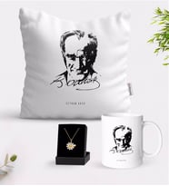 BK Gift Kişiye Özel Atatürk Temalı Beyaz Kupa Yastık ve İsimli Papatya Kolye Hediye Seti-13 (Model 1)