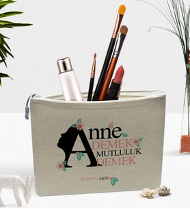 BK Gift Kişiye Özel Anne Demek Mutluluk Demek Keten Makyaj Çantası (Bej)