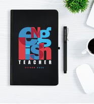 BK Gift Kişiye Özel İngilizce Öğretmeni Siyah Defter Kalem Hediye Seti - 1