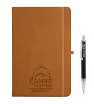 Tarihsiz Ajanda Firma Logonuza Özel Hazırlanmaktadır. Firma isminize Özel Kalem Hediyeli (Taba)
