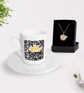 BK Gift Kişiye Özel Sınıf Öğretmeni Türk Kahvesi Fincanı ve İsimli Papatya Kolye Hediye Seti-14 (Model 1)