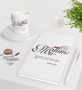 BK Gift Kişiye Özel Mânâ Muallime Beyaz Defter Kalem Türk Kahvesi Fincanı Seti-1 (Model 1)