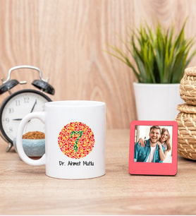 Göz Doktoru Beyaz Kupa Bardak ve Kırmızı Mini Fotoğraf Çerçevesi
