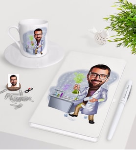BK Gift Kişiye Özel Erkek Kimyager Karikatürlü Beyaz Defter Kalem Türk Kahvesi Fincanı Seti-1 (Model 1)