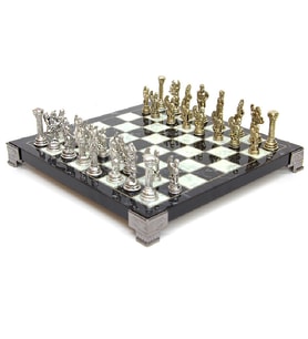 Satranç Ayaklı Tabla Takımı 25 cm