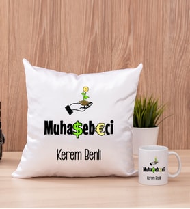 Muhasebeci Kare Yastık ve Beyaz Kupa Bardak