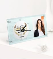 BK Gift Kişiye Özel Avukat Temalı Masaüstü Cam Saat - 1 (Beyaz)