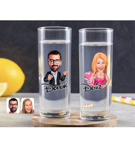 BK Gift Kişiye Özel Renkli Baskılı Erkek ve Kadın Karikatürlü İkili Vodka Bardağı-5 (Beyaz)