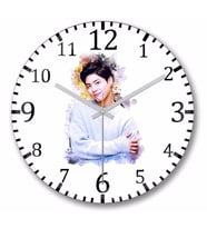 Park Bogum Duvar Saati Bombeli Gercek Cam