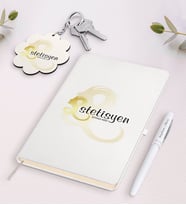 BK Gift Kişiye Özel Estetisyen Beyaz Defter Kalem Ve Anahtarlık Hediye Seti-1 (Model 1)