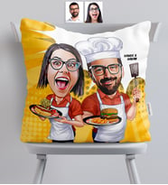BK Gift Kişiye Özel Aşçı Çift Karikatürlü  Yastık