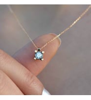 14k Elmas Görünümlü Tektaş Altın Kolye