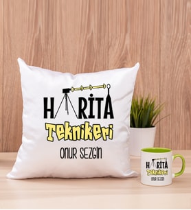 Harita Teknikeri Kare Yastık ve Yeşil Kupa Bardak