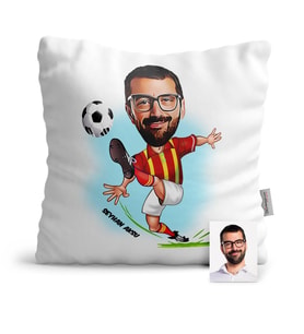 BK Gift Kişiye Özel Futbolcu Sarı Kırmızı Karikatür  Yastık  1