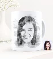 BK Gift Kişiye Özel Karakalem Portre Çizimli Beyaz Kupa Bardak